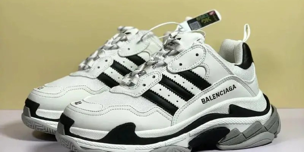 時尚之選，Balenciaga 皮鞋的獨特魅力